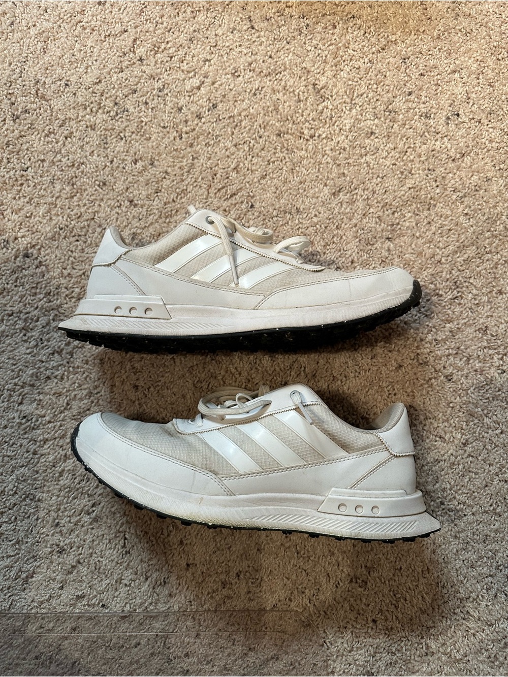 Adidas Men’s Spikeless golf shoes size 12